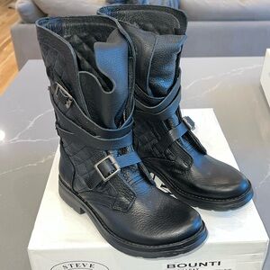 NIB Steve Madden Bounti Boots Black Leather Women's US 5.5